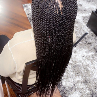 Knotless Twists for Styledbyharrieto